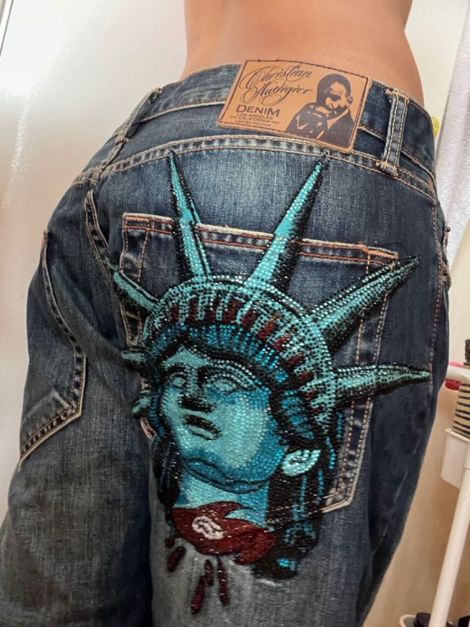 Y2k 2000s Statue of Liberty Di - Embroidery Jeans Sakura ulasan dan harga