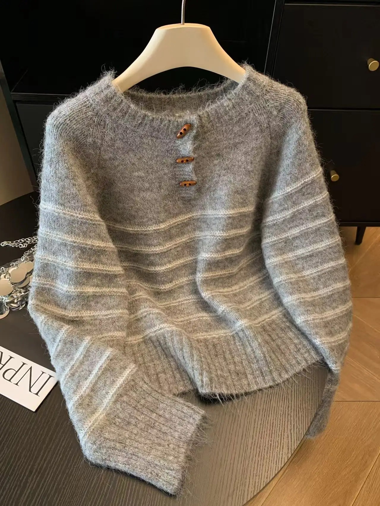 Autumn Winter Women's Striped  - Embroidery Fashion ulasan dan harga