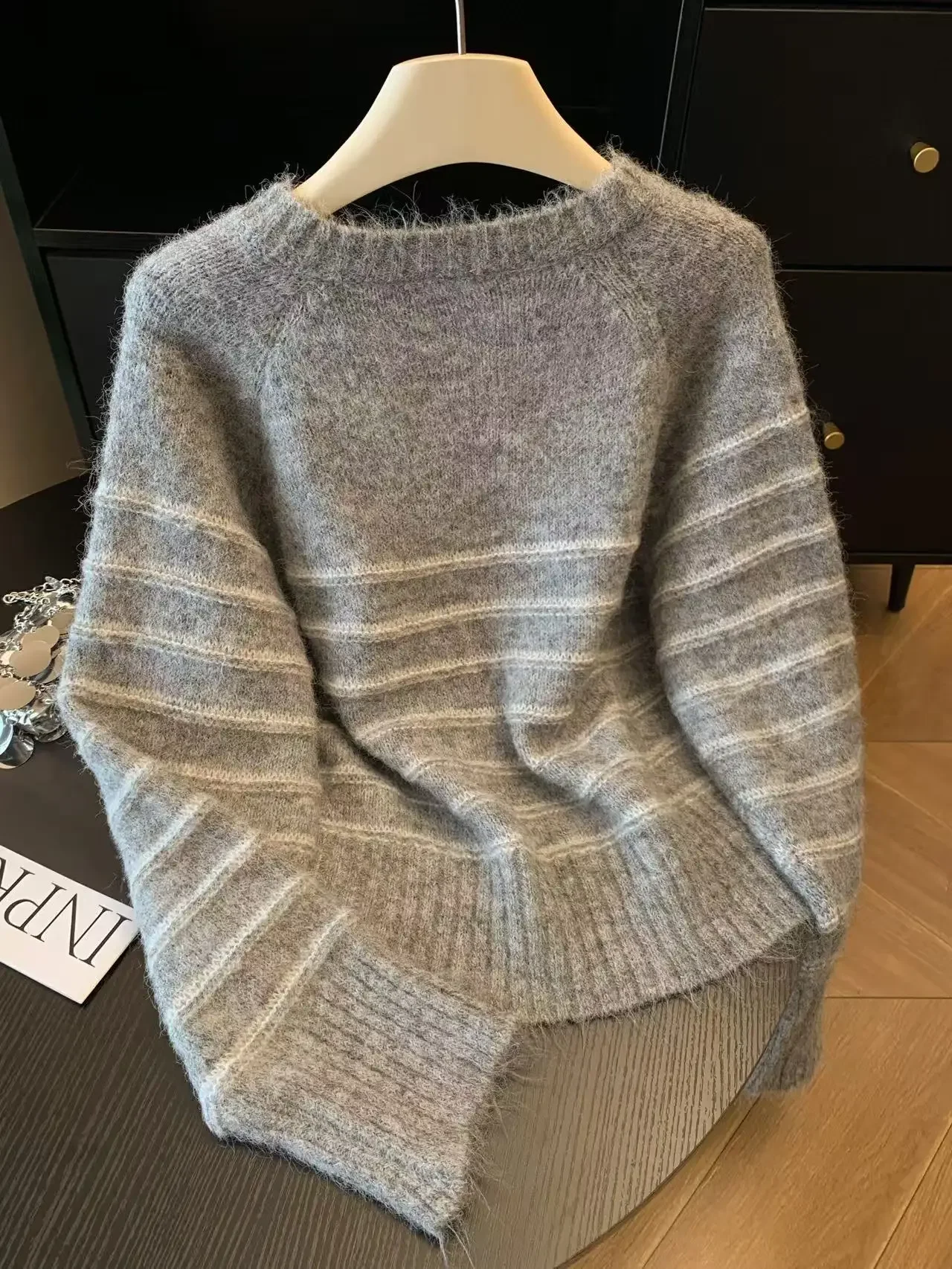 Autumn Winter Women's Striped  - Embroidery Fashion ulasan dan harga