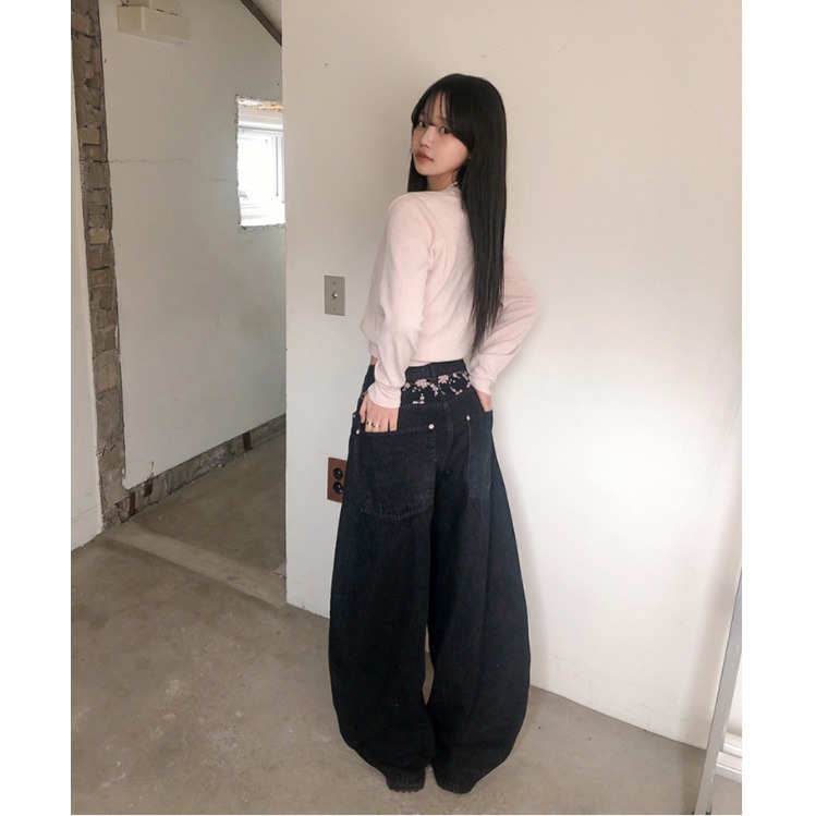Spring 2026 High Waist Sakura  - Embroidery Jeans Sakura ulasan dan harga