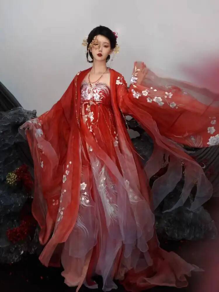 Women In Hanfu Heavy Embroider - Embroidery Set ulasan dan harga